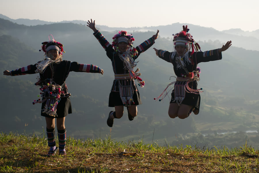 minoría étnica originaria de la provincia montañosa de Yunnan